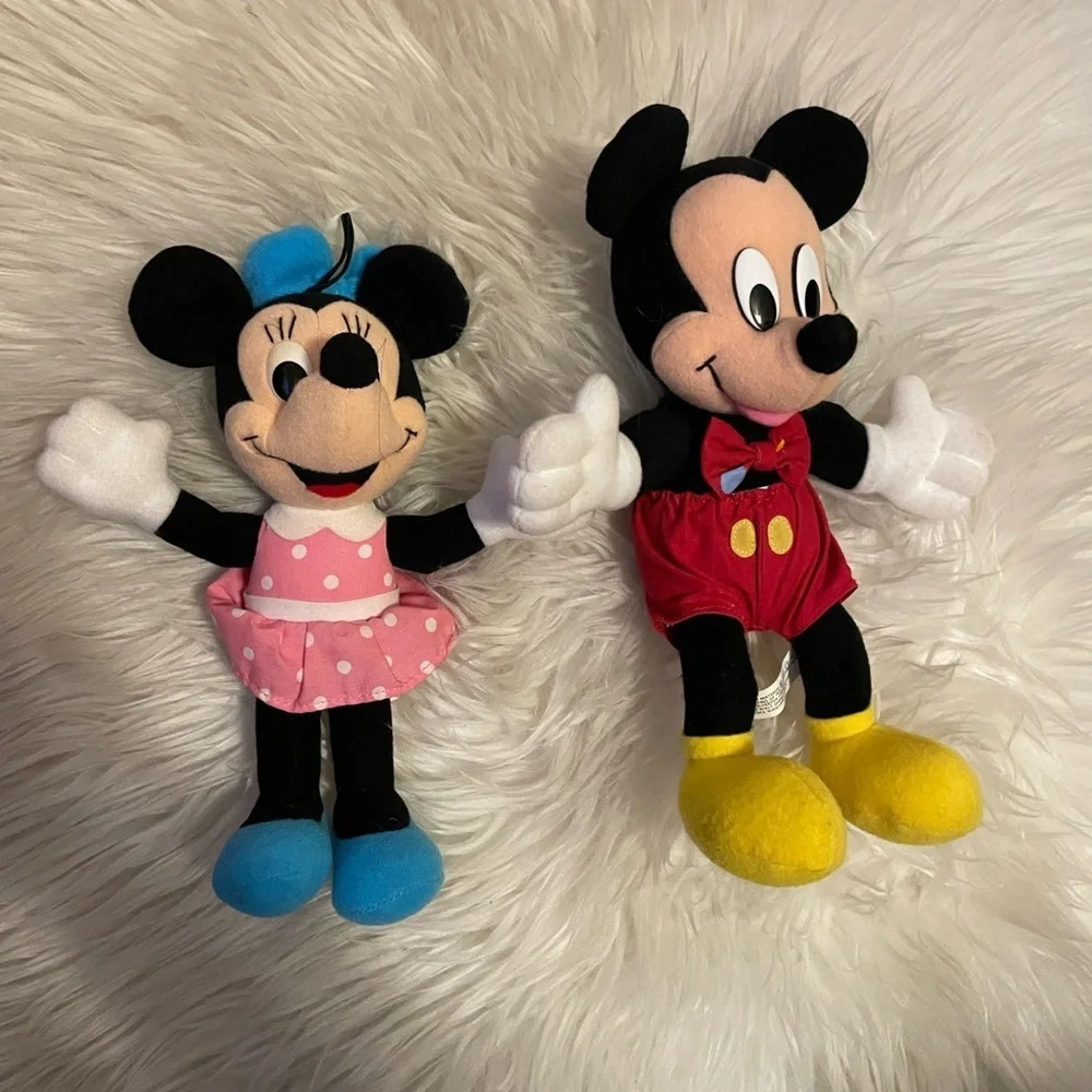Vintage Set of Disney Mickey & Minnie